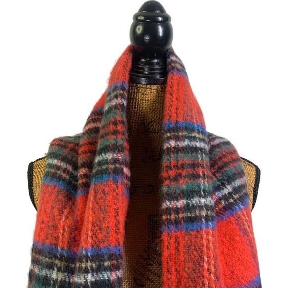 STEVE MADDEN Plaid & Animal Print Chunky Reversible Blanket Wrap Scarf‎ - OS - Picture 3 of 12